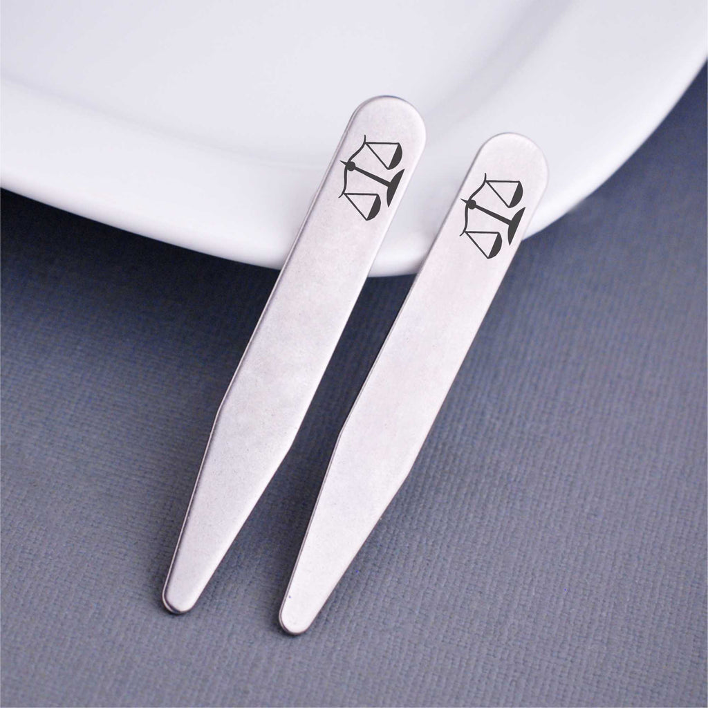 Scales of Justice Stainless Steel Collar Stays Item #H0102
